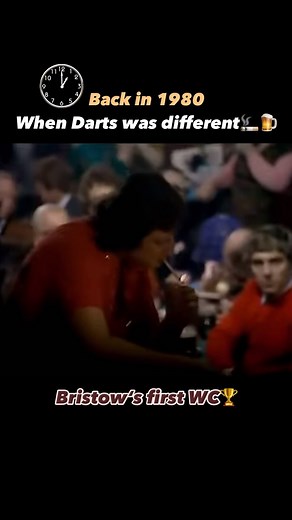 Jonas - Green Grizzly — Darts 🎯 on Instagram: "1980: Eric Bristow wins his first World Championship in a match against Bobby George‼️⏳ ⠀⠀⠀⠀⠀⠀⠀⠀⠀⠀⠀⠀⠀⠀⠀⠀⠀⠀⠀⠀⠀⠀⠀⠀⠀⠀⠀⠀⠀⠀⠀⠀⠀⠀⠀⠀⠀ #greengrizzly #darts #dart #steeldarts #dartpfeil #180 #501 #bullseye #treble20 #double #doubleout #oche #barrel #lovethedarts #welovedarts #dartsofinstagram #dartslive #pdc #pdcdarts #ericbristow #legend #worldchampion #bobbygeorge #1980 #worldchampionship #backintheday #past #epic #trending #reels"