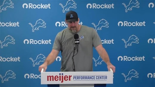 Dan Campbell Discusses Decrease Role of RB David Montgomery