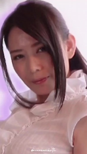 Exploring the World of Pink Venom with Japanese Beauty Miura Eriko