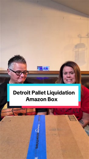 Amazon liquidation box unboxing — $45 Detroit Pallet Amazon Box review