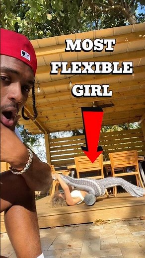 Rate Her Flexibility ‪@rachelfit_‬ #flexible #gym #stretch