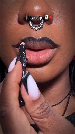 Watch how to do joker lip combo #subscribe #goviralshorts