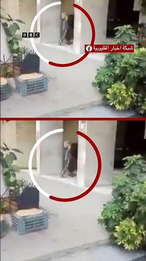 Wiil yar oo indho u noqday aabihiis oo ah nin araga la oo ka shaqeeyo dhismaha.