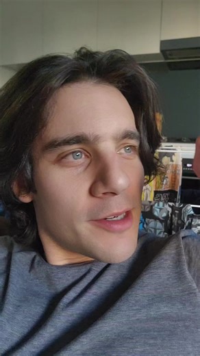 H2O Mermaid Moments: Comedy Clips with Cleo and Emma