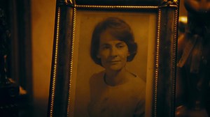 "#WhateverYouWant - The first single in over a decade from #CrowdedHouse is out now - bit.ly/3e9liqD - In other GREAT news we are excited to announce CH will tour NZ in March 2021 for the “To the Island” tour. Dates, pre-sale and general on-sale info can be found at www.crowdedhouse.com! | Crowded House