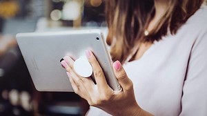 Smartphone market 'a mess' but annual tablet sales are also down