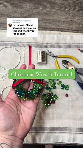 DIY Beaded Wreath Tutorial for Christmas Decor