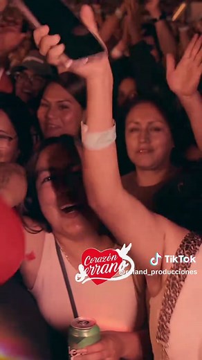 Corazón Serrano - Corazón Serrano - Mix Poco Yo - Estadio San Marcos - 32 Aniversario - Camino A Un Sueño @Cieloo @Yrma Guerrero❤️ @Corazón Serrano Perú @Lesly Aguila @Edwin Guerrero Neira @Kiara Lozano #corazonserrano #caminoaunsueño #paratii #estadiosanmarcos #peru🇵🇪 #primicia
