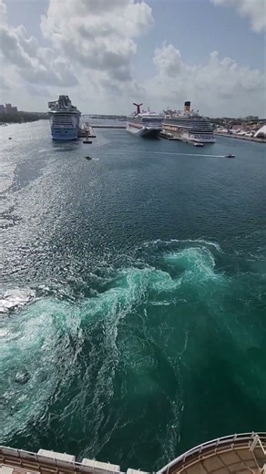Nassau Port Arrival #cruise #cruiseship #nassau