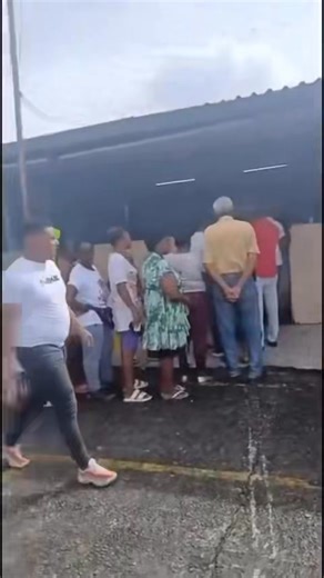 Nos reportan desde Buenaventura. Recibimos sus reportes, como está en sus municipios. Nos quieren sabotear vamos a salir en masa. | Poder Popular