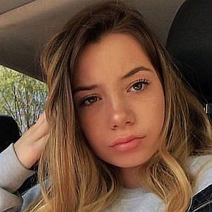 Sophia Birlem – Age, Bio, Personal Life, Family & Stats | CelebsAges