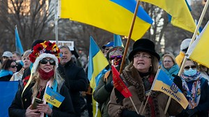 Ukrainian-Americans fearful for Russian invasion to home country