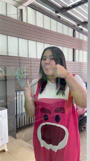 When the barber shop goes completely wrong #shorts #funny #prank