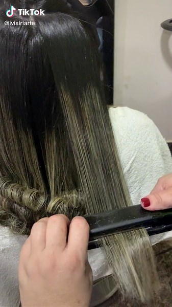 How to Curl Long Hair Using a Flat Iron