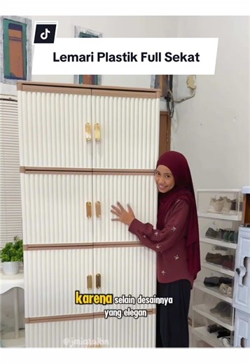 Banyak lemari kecil bikin ruangan makin sempit?🥹 Beralih aja pakai lemari OTC Luxury 8 Pintu dari Olymplast✨ Memiliki banyak sekat yang luas, jadi bisa simpan banyak barang di rumah dalam satu lemari sekaligus🫶🏼 Belanja lemari OTC Luxury 8 Pintu di Toko Mitra Olymplast terdekat di kotamu atau ke Official Marketplace Olymplast dengan klik link di bio ya✅ #olymplast #lemariplastikestetik #lemariplastikelegan #lemariplastikcantik #lemariolymplast