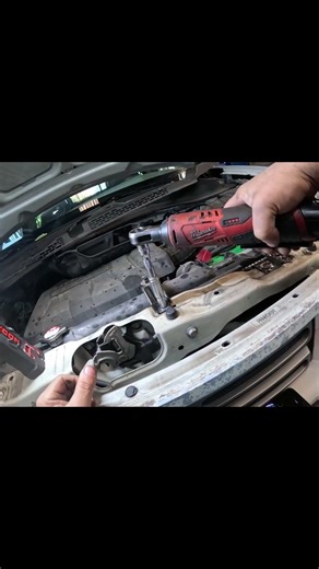 A/C condenser replacement for a Honda Pickup