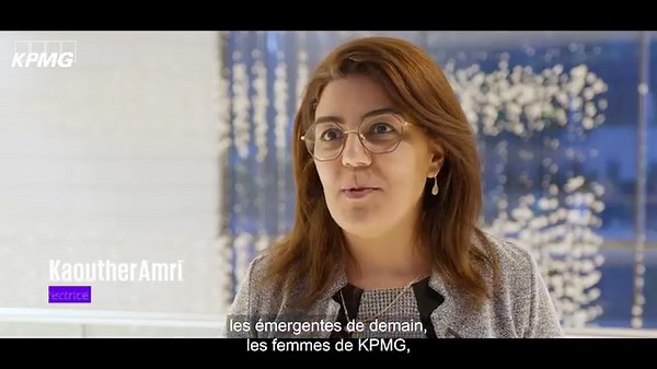 KPMG s’engage pour le #leadership au féminin. Le programme Emergence, qui allie formation, coaching et mentoring, permet de rassembler les collaboratrices de nos différentes activités pour des sessions d’échanges et de partage autour de thématiques variées : affirmation de soi, clarification de son intention professionnelle, développement personnel… Plus de 200 collaboratrices ont déjà bénéficié de ce programme depuis sa création en 2010 ! Pour en savoir plus sur nos engagements 👉 https://bit.l