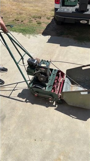 California Trimmer Reel Mower Runs Great! #diy #trashpicking #smallenginerepair #mower