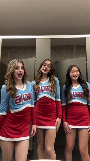 mikala (@mikala.dimitrenko)’s videos with original sound - Vanillie