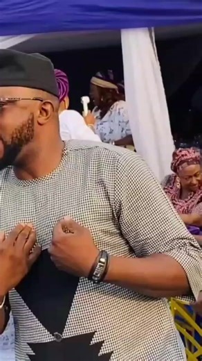 AKEDE IROYIN (@akede.iroyin)’s videos with original sound - AKEDE IROYIN