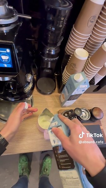 Смачна кава: 2 лате з маршмелоу в Вінниці