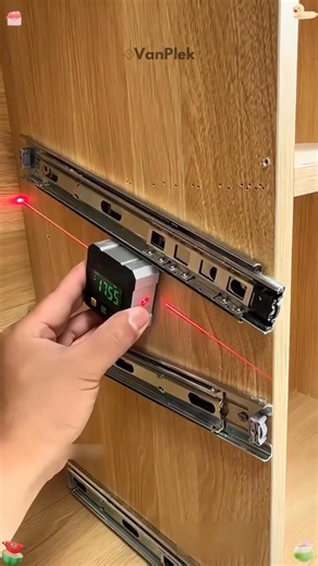 📐A digitális dőlésmérővel lézeres pontossággal érhet el tökéletes szögeket! - Lézeres pontosságú beállítás - Mágneses, kézmentes használat - Világos digitális kijelző - Kompakt és tartós 👉🏻 https://nagy-szeged.com/products/anglemaster | Nagy-Szeged