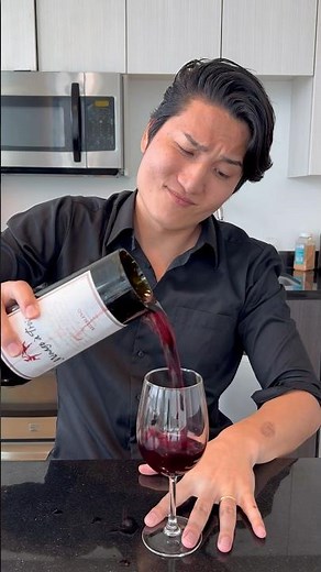 How to drink wine the right way.
