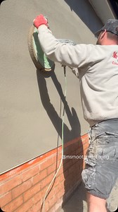 Spray & Finish #mrsmoothplastering #baumit #siliconerender | Mr Smooth Plastering Ltd