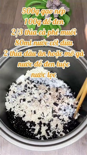 Nấu xôi đỗ đen bằng nồi cơm điện
