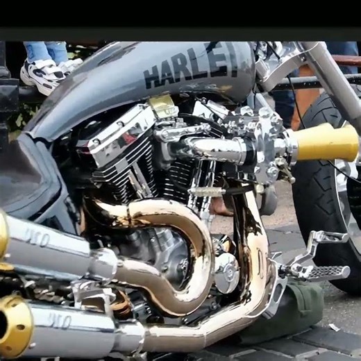 Harley-Davidson V-Rod (VRSC)