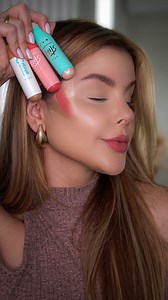 544K views · 9.2K reactions | O truque no final do vídeo para contorno no nariz! 勞 Forma mais fácil (e rápida) para você aplicar contorno, blush e iluminador ‍♀️ ✨ PRODUTOS USADOS: - Contorno em stick (cor 1 e 2) da Vizzela - Blush em stick (cor 3) da Vizzela - Iluminador em stick (cor 1) da Vizzela Aproveita meu cup0m em todo site que está na BIO do perfil da @vizzelaoficial. É LUA15  | Lua Andrade | Facebook