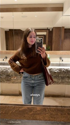 Work with me from Neighbours café in Mayfair ☕️