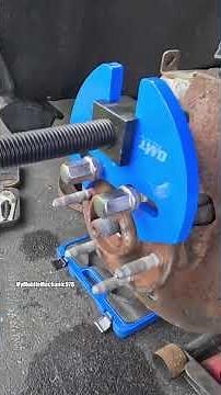 👉 “Hub extractor” 😎 wheel hub assemblies made easy 🫡 #mechanic #MechanicTips #mechaniclife