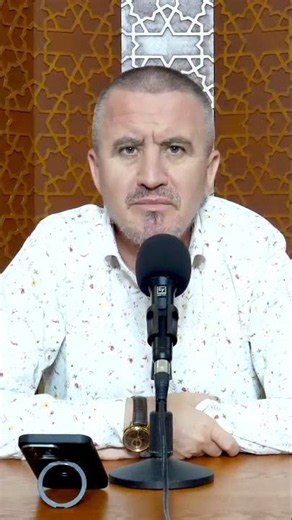 A shpërblehemi te Zoti nëse i mdihmojmë një personi që ka fe tjetër?