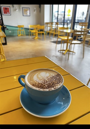 Work from home but I made the coffee shop my home for the day ✨ @Perc Coffee #wfh #coffee #fyp #dayinthelife #minivlog