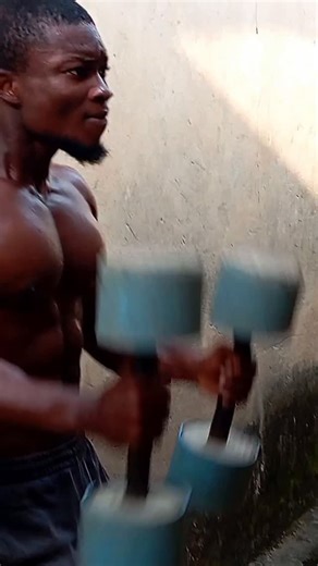 GROW BICEPS GROW💪🏾🔥 Keep showing up ✅ #gym #fitness #workout #fit #fitnessmotivation #bodybuilding #motivation #gymmotivation #training #gymlife #muscle #health #fitfam #lifestyle #sport #personaltrainer #fitnessmodel #crossfit #exercise #love #healthy #healthylifestyle #instagood #strong #instagram #instafit #weightloss #fitnessaddict #fitnessjourney #bodybuilder | Dan fitness