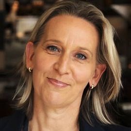 Gabrielle Hamilton | Keynote Speaker | AAE Speakers Bureau