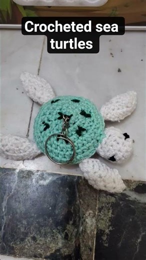 crochet Keychain #crocheted_sea_turtle