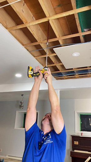 I’ve got you covered with #diyhomereno tips and tricks. Cheers! #homerenovisiondiy #diyhacks #howtodiy #homereno #homerenovationonabudget #reno #renovations