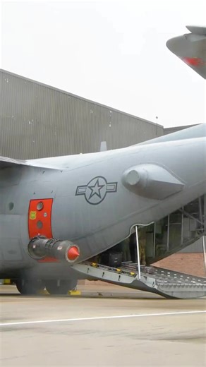 The Plane That Shoots Water#firefighting #airplane #wildfire #foryoupage #Knowledge