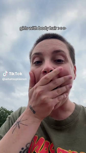 Celebrating Body Hair in Sapphic Relationships