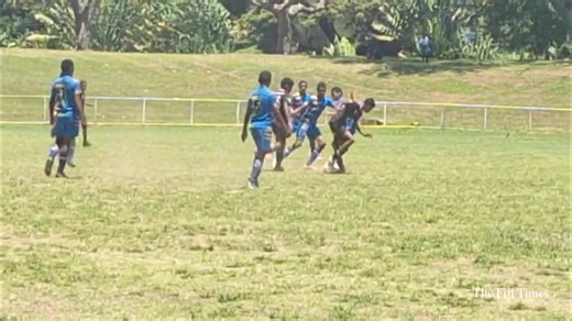 #FijiTimesSports Primary school IDC U14 action between Ba Primary and Seqaqa Primary at Prince Charles Park in Nadi. This was the third playoff between Seqaqa Primary and Ba - final score Seaqaqa 2- Ba Primary 1. 🎥 BALJEET SINGH | The Fiji Times