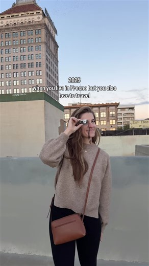 You know what they say.. all roads lead back to Fresno😜 When I’m not traveling I’m finding something to do in my own backyard. And seeing this map makes me grateful that there are so many bucket list adventures so close to home! You can find all these trip recaps saved in my highlights. What’s on your bucket list for 2026? #travelrecap #2025 #fresno #california | Cassie's Compass