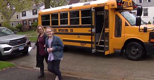 Advocates say Illinois' system to help people with developmental disabilities needs fixing