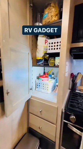 22K views · 77 reactions | A Great Hack for Storage in the Pantry. #StorageSolutions #PantryHacks #OrganizationTips #SpaceSaver #HomeImprovement #KitchenStorage #Declutter #LifeHacks #PantryOrganization #DIYStorage #Inspiration #FoodStorage #HomeHacks #EfficientLiving #SmartStorage #ApartmentHacks #MinimalistKitchen | RV Camping | Facebook