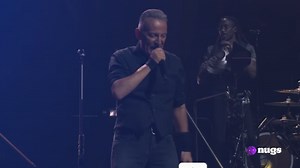 Bruce Springsteen Opens Minnesota Show with '60s Motown Declaration: "War, What Is it Good For?" Calls Trump "Racist, Corrupt, Incompetent" - Showbiz411