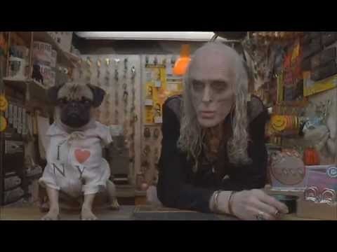 Hombres de Negro (1997) Clip 4/8 Latino - Frank