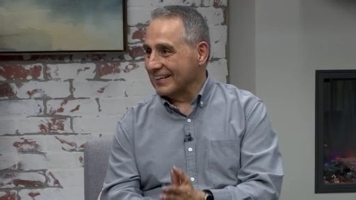 Do you feel ‘purposeless’ at work? U of I study says 61% of U.S. employees do; professor has advice