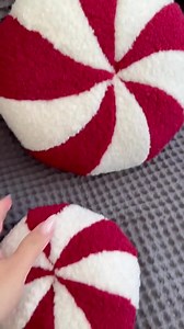 Peppermint Candy Pillow – Red & White Christmas Cushion, Holiday Décor, Xmas Gift, Round Candy Cane Throw Pillow - Etsy