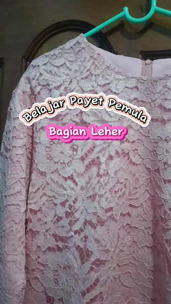 Belajar Payet Pemula, sebagai pemula pengen juga nih nge share tentang belajar Payet,kali aja ada yang minat nya sama kita belajar bareng yuuuk 😍 #payet #payetmutiara #payetkebaya #payetkebayapolos #kebayapolos #belajarbareng #belajarapayet